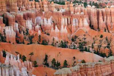 Paysages de Bryce Canyon dans l'Utah aux Etats-Unis. Photographies par Amar Guillen.