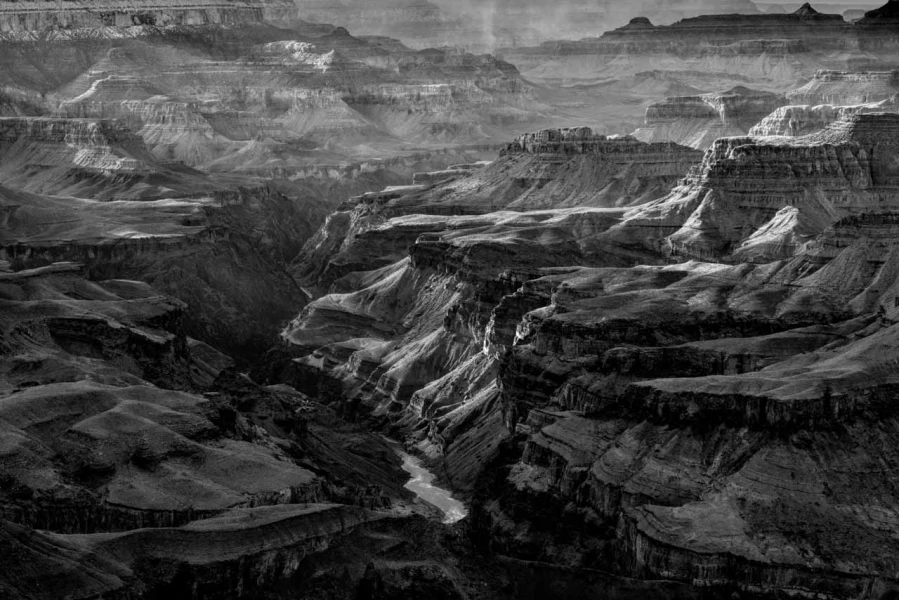 Photograph of a landscape in Black and White by Amar Guillen, ph Photograph of a landscape in Black and White by Amar Guillen, ph