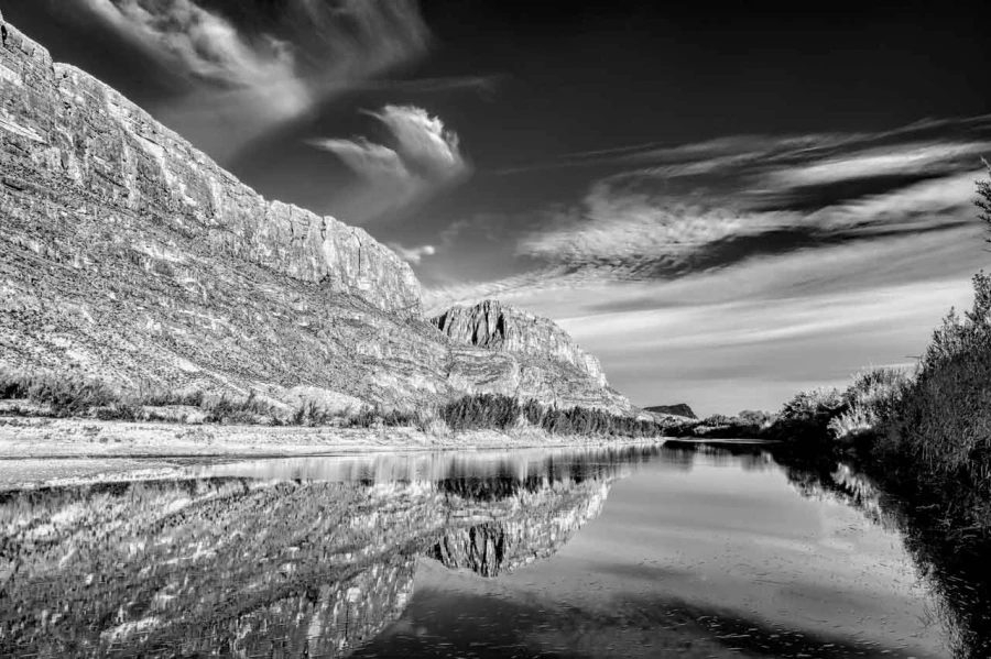 Landscape in black and white of Texas by Amar Guillen, photograp Landscape in black and white of Texas by Amar Guillen, photograp
