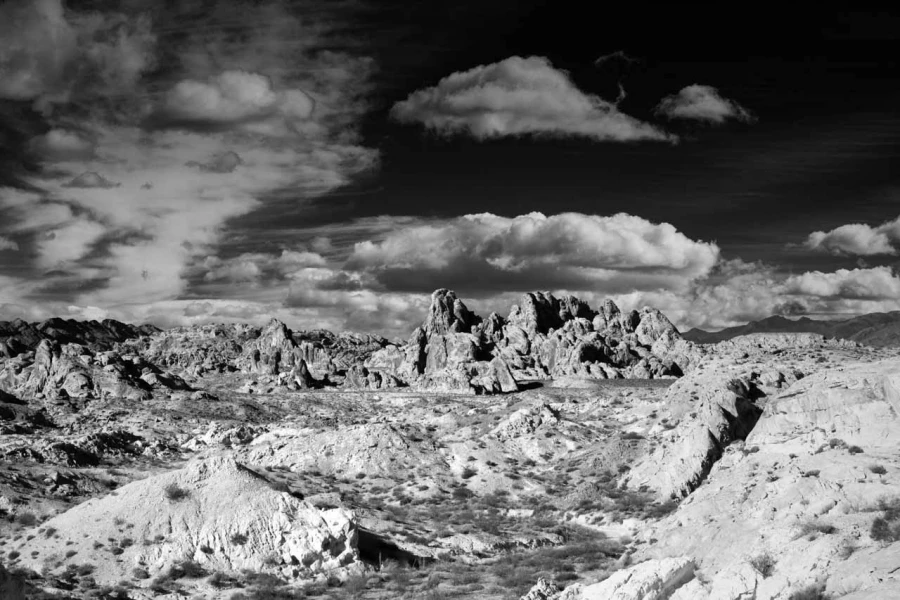 12 landscape of valley of fire in black and white amar guillen photographer 12 landscape of valley of fire in black and white amar guillen photographer