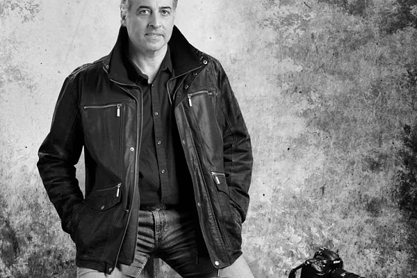 Biographie de Amar Guillen. Artiste photographe de la nature Amar Guillen. Artiste photographe professionnel passionné par les merveilles de la nature.