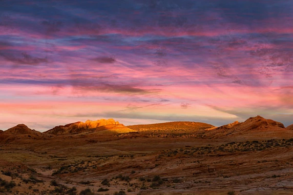 Be Simple and Tell Stories to Improve Your Photos Landscape in color of Valley of Fire in Nevada at sunrise. Photograph by Amar Guillen, photographer artist.