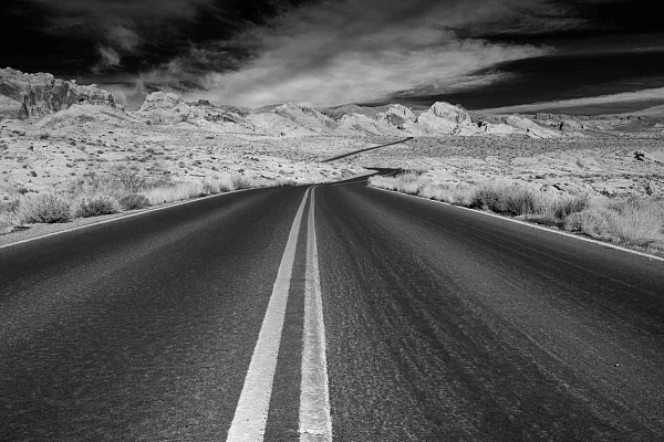 Not Taking the Time to Develop Your Photos: A Trap to Avoid Road to Valley of Fire in Nevada. Photograph by Amar Guillen, photographer artist.